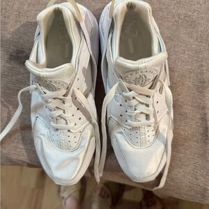 Nike Air Huarache Run Women's size 9.5 White Athletic Sneakers